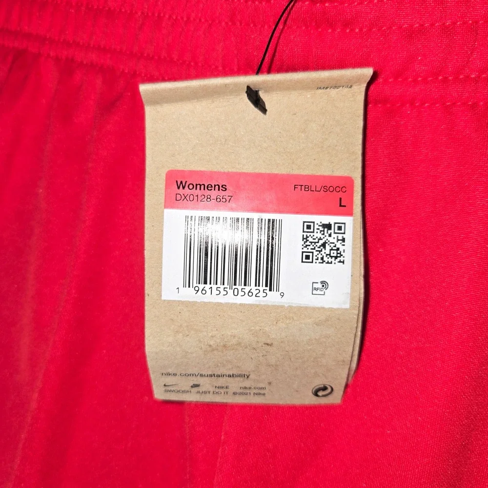 NEW Nike Academy 23 Dri-FIT Soccer Shorts Womens Large Athletic Training DX0128